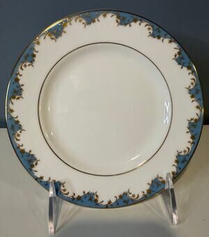 Royal Doulton Marlborough Light Blue Plate